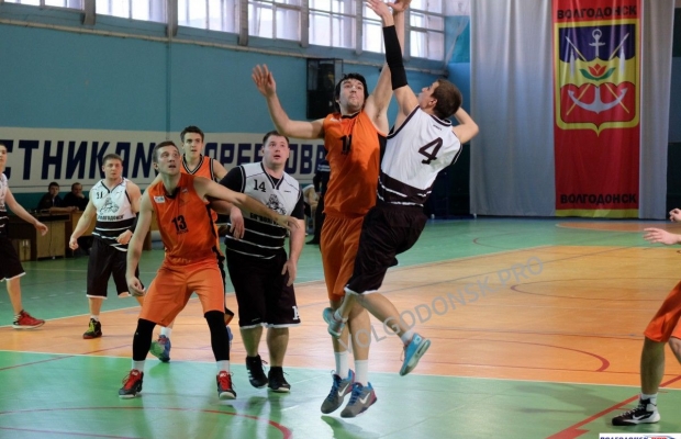 В Таганроге пройдет ”Финал четырех” чемпионата Ростовской области по баскетболу